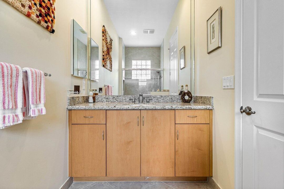 For Sale: $750,000 (3 beds, 2 baths, 2695 Square Feet)