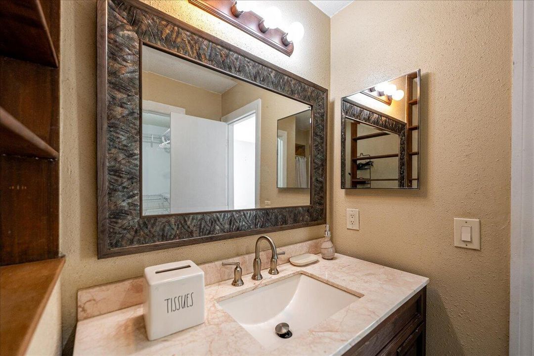 В аренду: $2,500 (4 спален, 2 ванн, 1343 Квадратных фут)