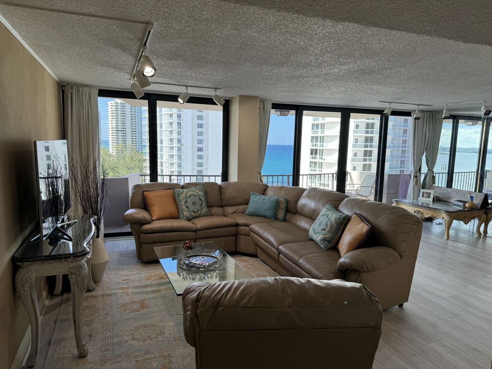 En Renta: $3,750 (2 camas, 2 baños, 1432 Pies cuadrados)