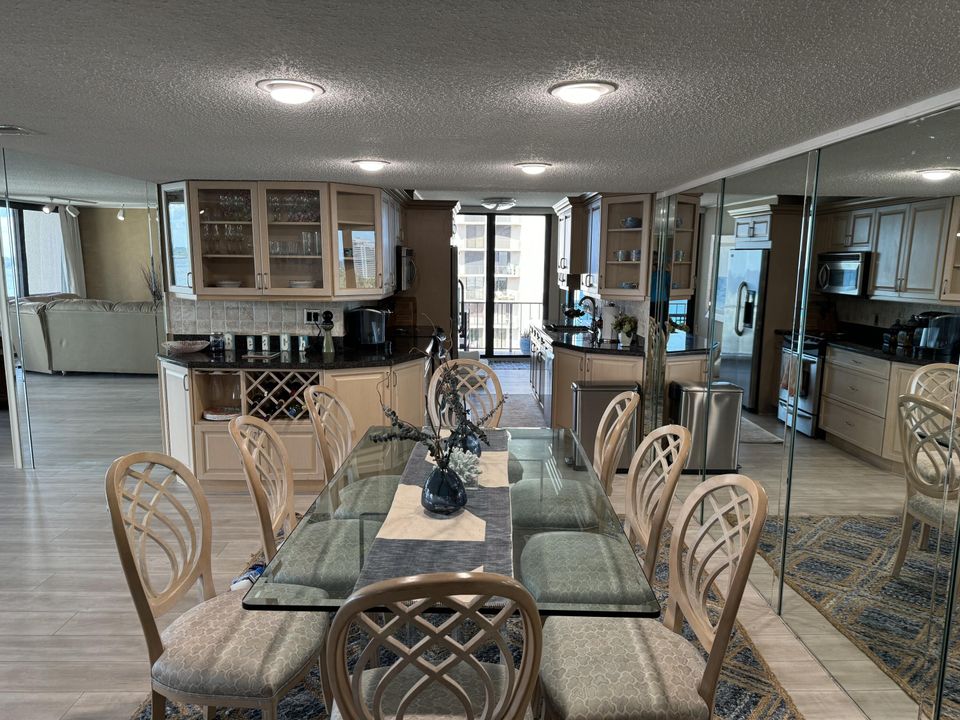 En Renta: $3,750 (2 camas, 2 baños, 1432 Pies cuadrados)