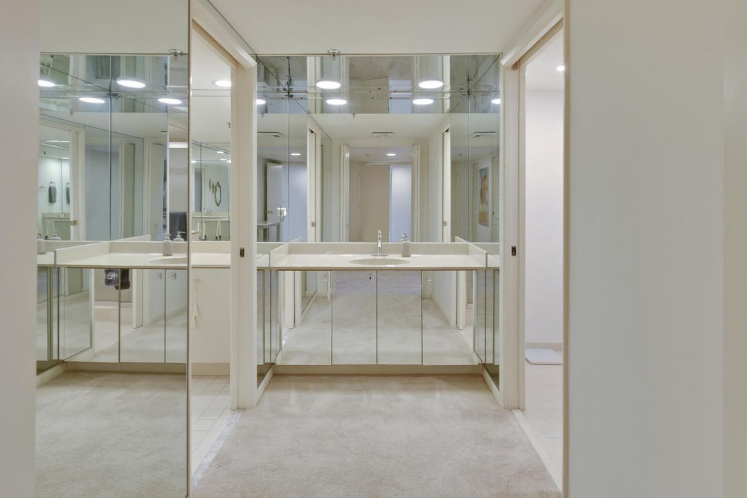 En Venta: $475,000 (3 camas, 2 baños, 2588 Pies cuadrados)