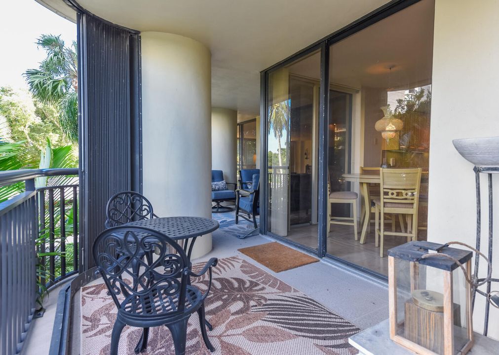 En Venta: $475,000 (3 camas, 2 baños, 2588 Pies cuadrados)