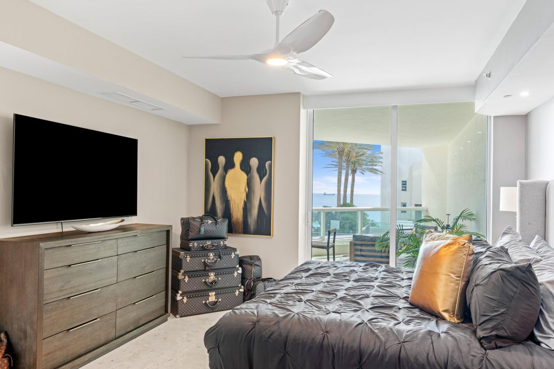For Sale: $1,790,000 (3 beds, 3 baths, 2380 Square Feet)