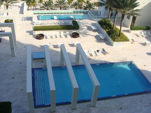 For Sale: $1,790,000 (3 beds, 3 baths, 2380 Square Feet)