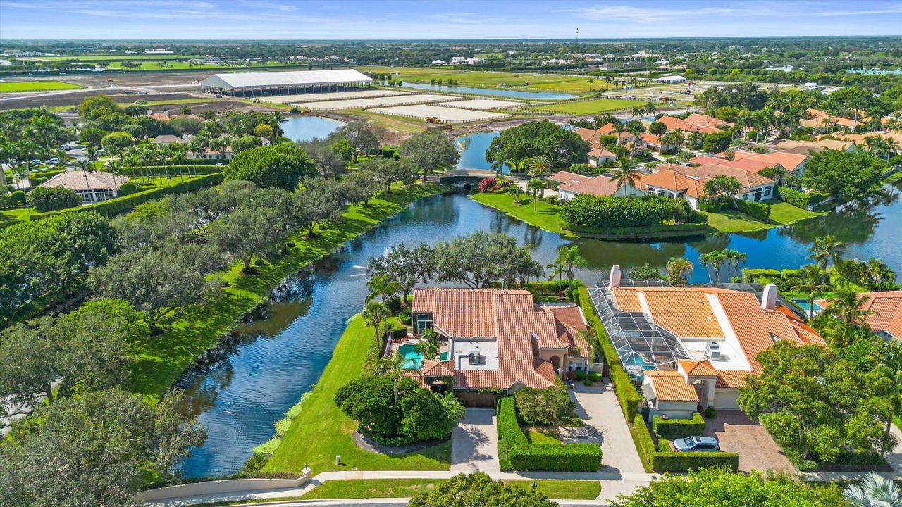 En Venta: $1,850,000 (3 camas, 3 baños, 2239 Pies cuadrados)