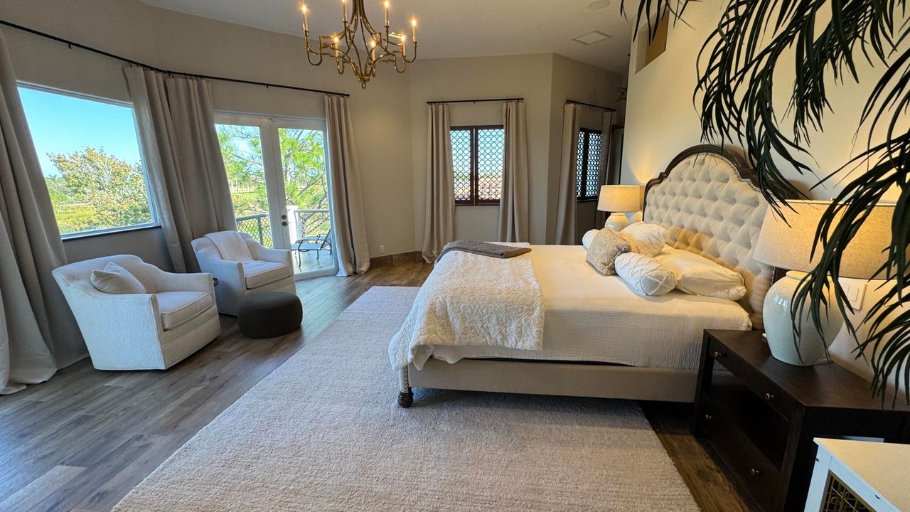 En Venta: $2,599,000 (4 camas, 5 baños, 5589 Pies cuadrados)