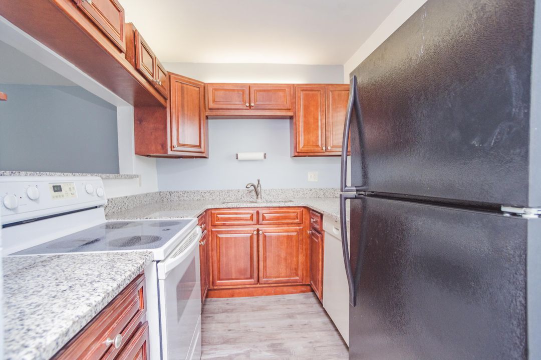 出租: $1,500 (2 贝兹, 2 浴室, 1152 平方英尺)