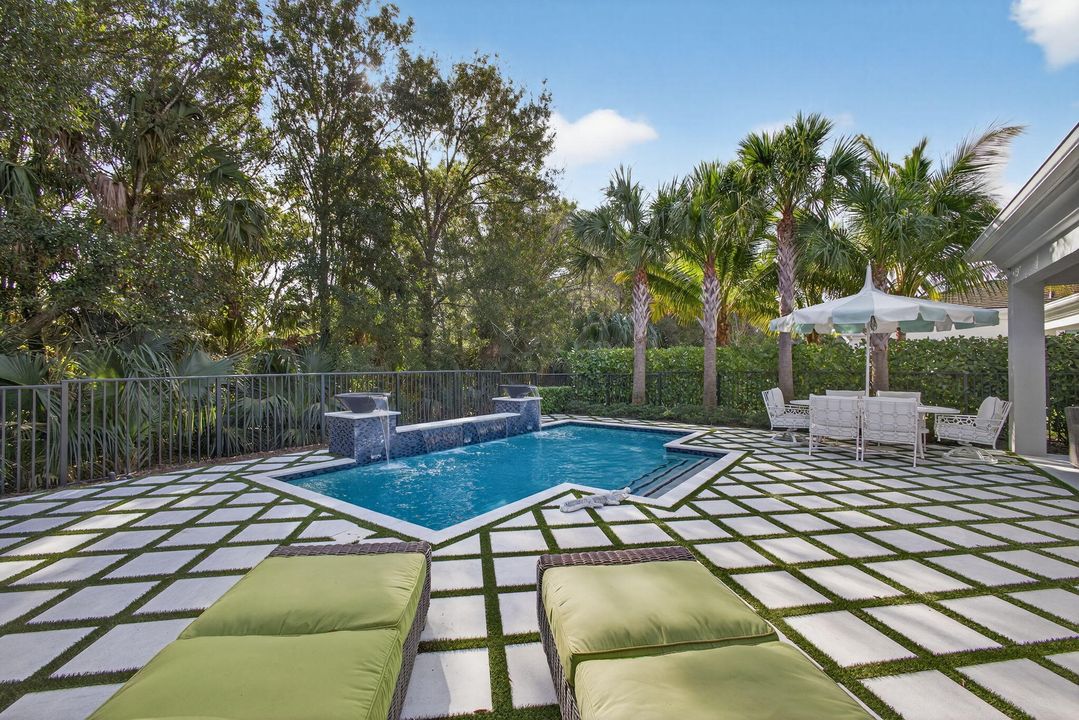 En Venta: $2,150,000 (3 camas, 3 baños, 3162 Pies cuadrados)