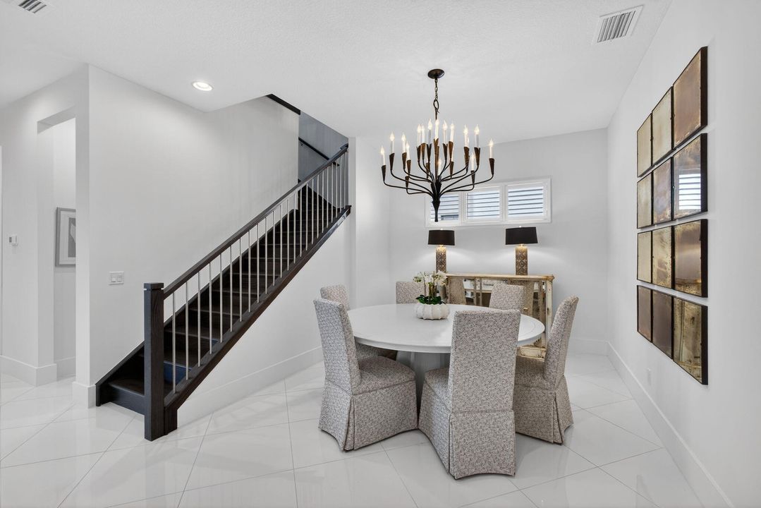 En Venta: $2,150,000 (3 camas, 3 baños, 3162 Pies cuadrados)