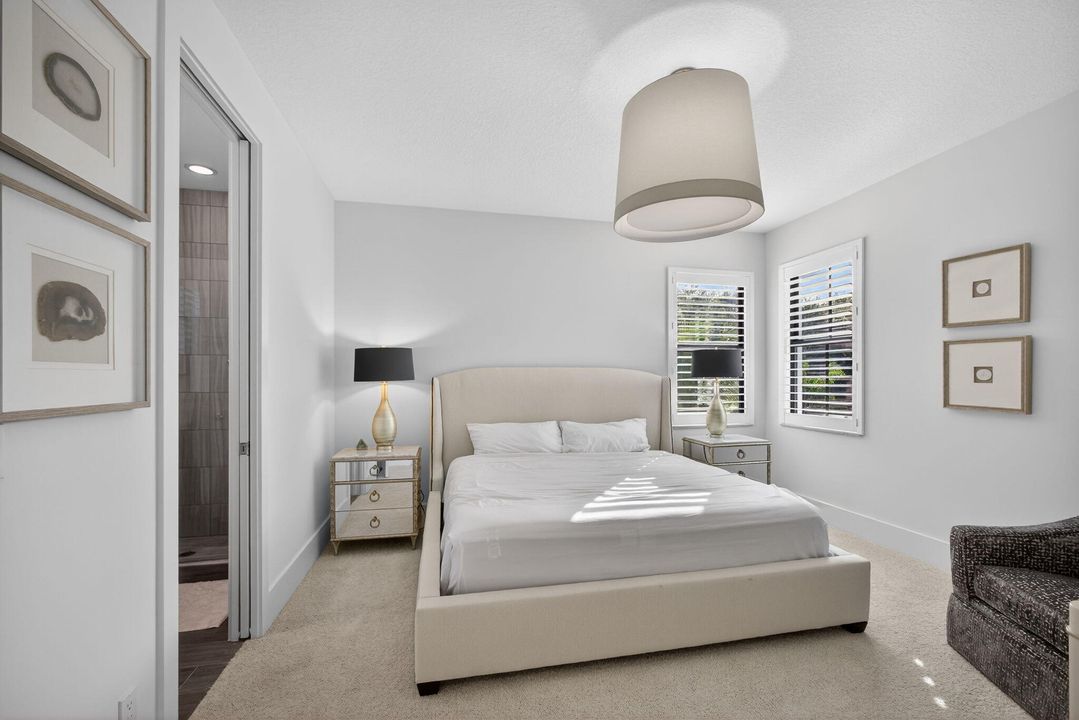 En Venta: $2,150,000 (3 camas, 3 baños, 3162 Pies cuadrados)