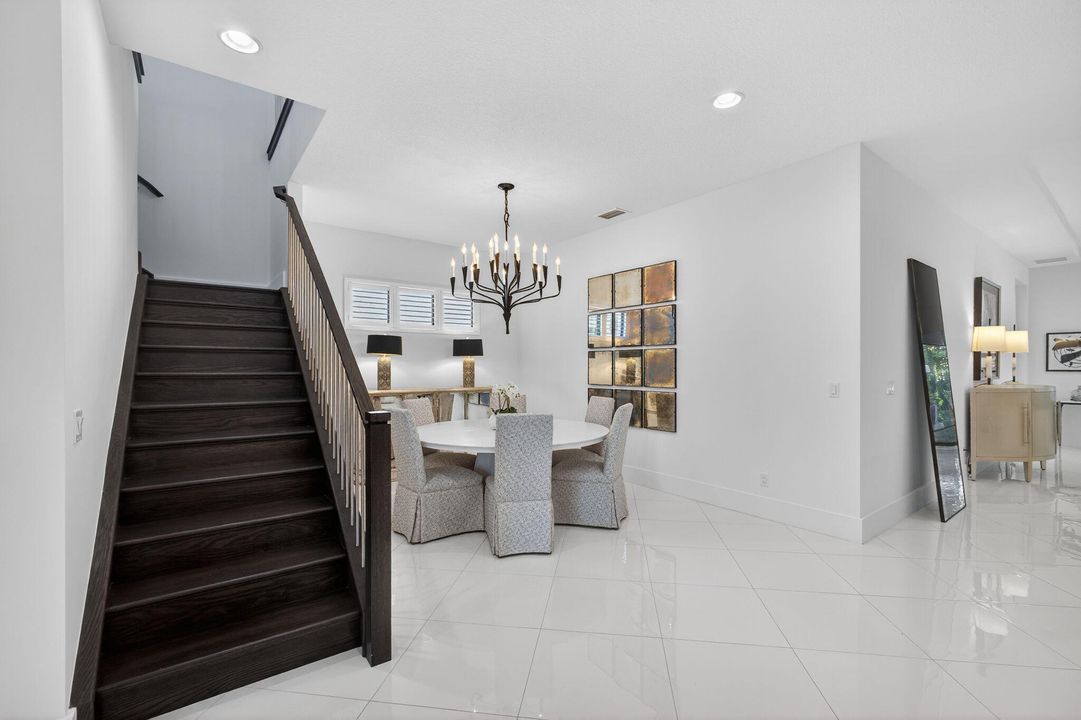 En Venta: $2,150,000 (3 camas, 3 baños, 3162 Pies cuadrados)