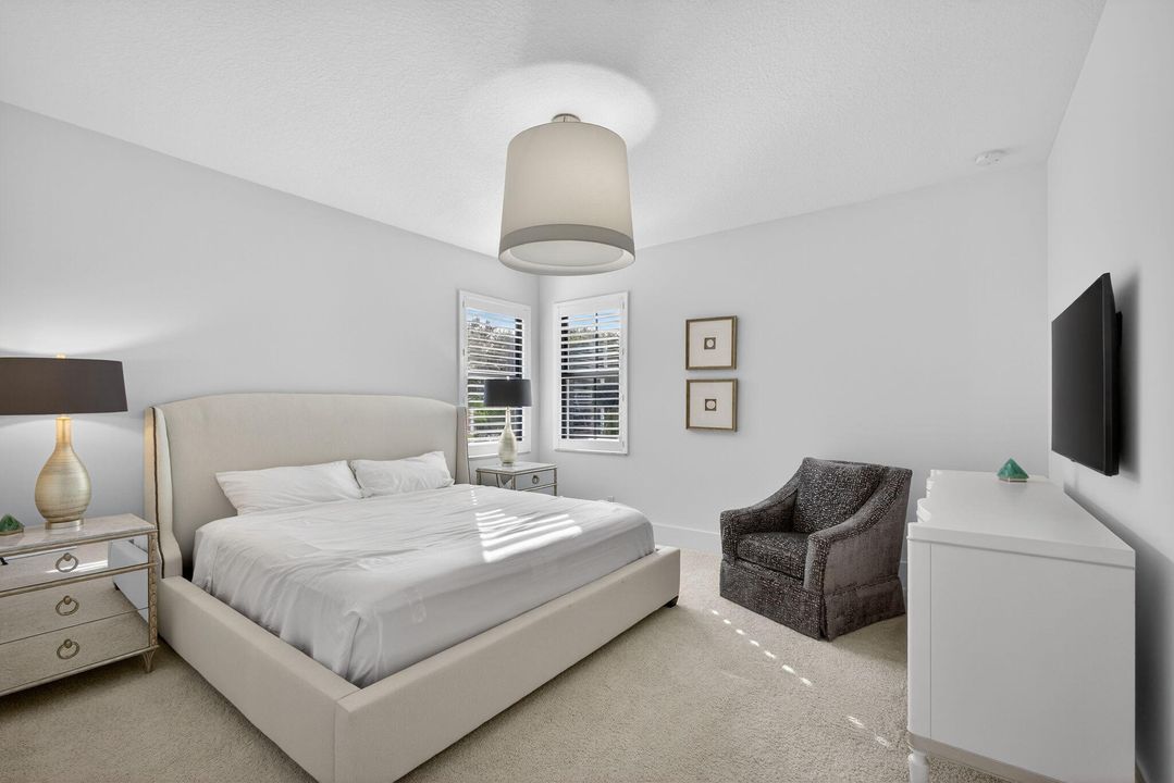 En Venta: $2,150,000 (3 camas, 3 baños, 3162 Pies cuadrados)