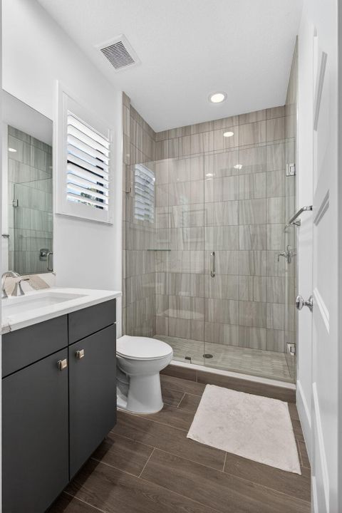 En Venta: $2,150,000 (3 camas, 3 baños, 3162 Pies cuadrados)