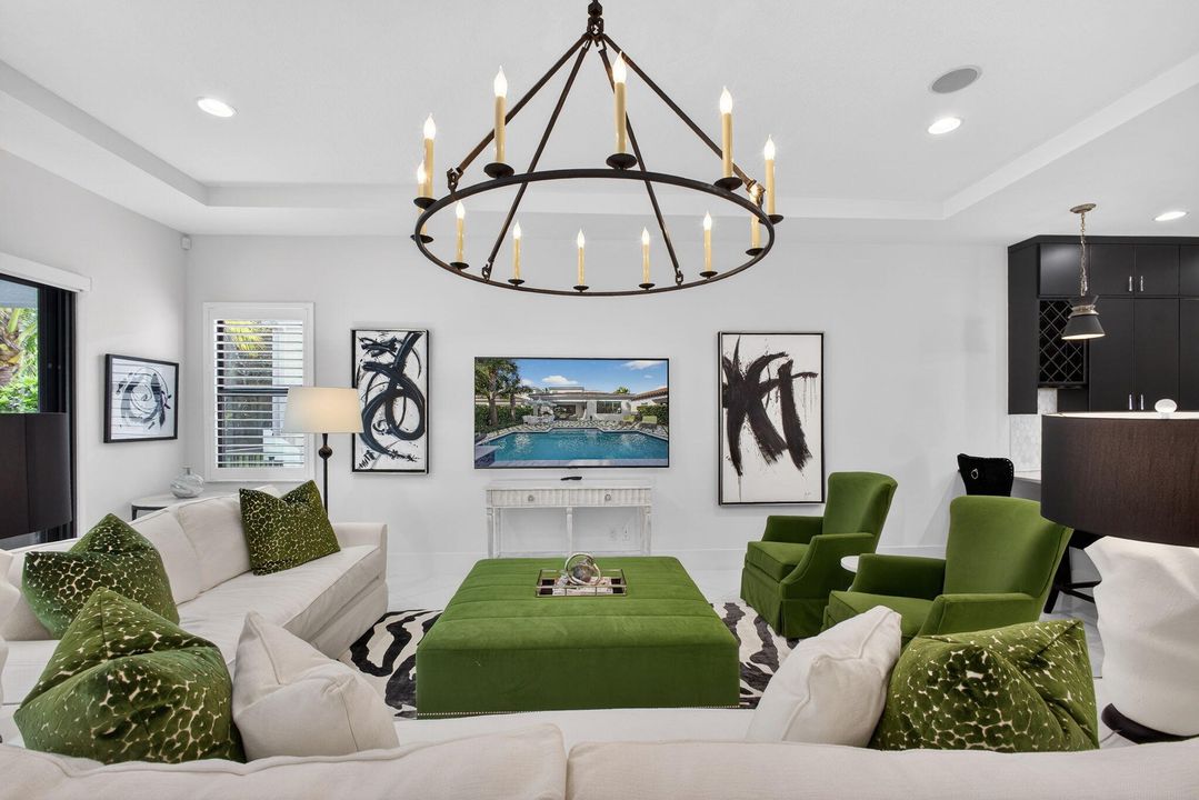 En Venta: $2,150,000 (3 camas, 3 baños, 3162 Pies cuadrados)