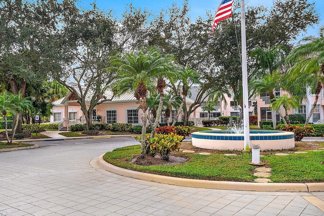 En Venta: $419,000 (3 camas, 2 baños, 1310 Pies cuadrados)