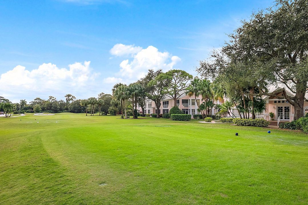 En Venta: $419,000 (3 camas, 2 baños, 1310 Pies cuadrados)