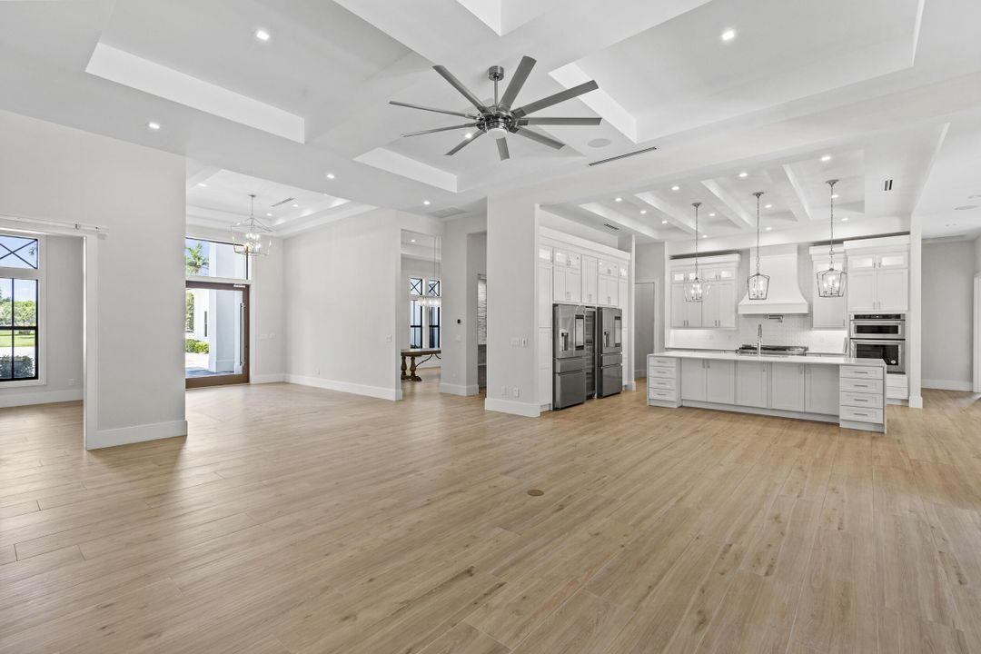 На продажу: $3,995,000 (4 спален, 4 ванн, 5793 Квадратных фут)