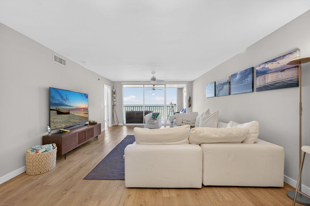 出租: $3,800 (3 贝兹, 2 浴室, 1867 平方英尺)