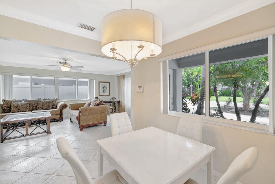 For Sale: $744,000 (3 beds, 2 baths, 1401 Square Feet)