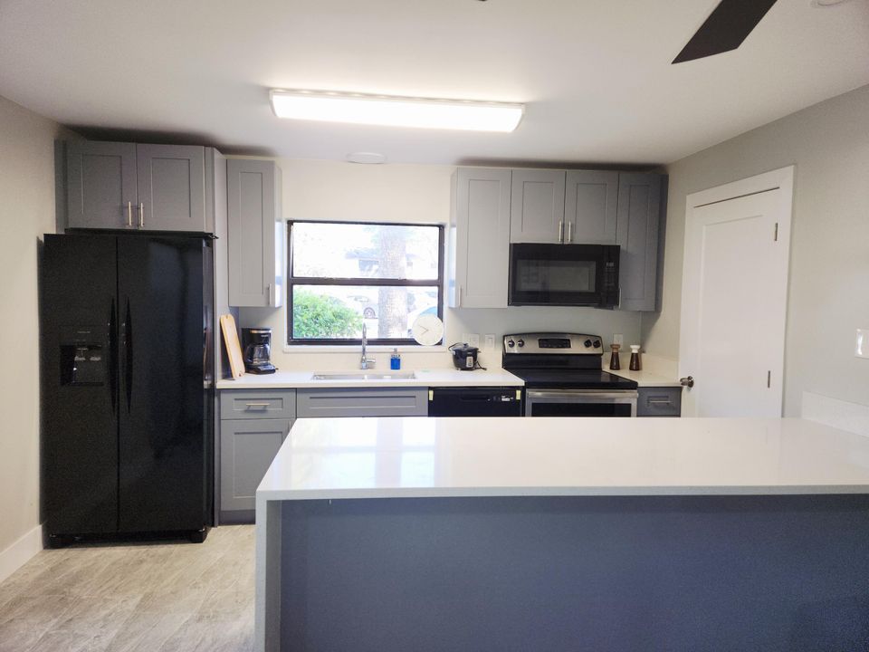 En Venta: $174,900 (2 camas, 2 baños, 900 Pies cuadrados)