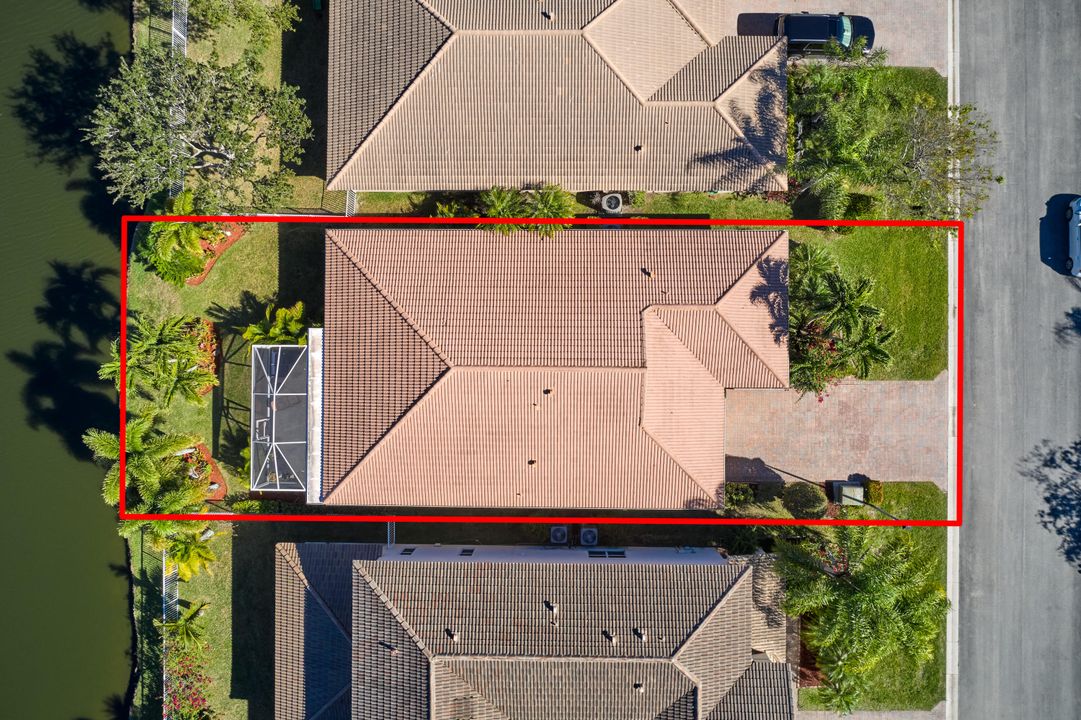 For Sale: $550,000 (3 beds, 2 baths, 1905 Square Feet)