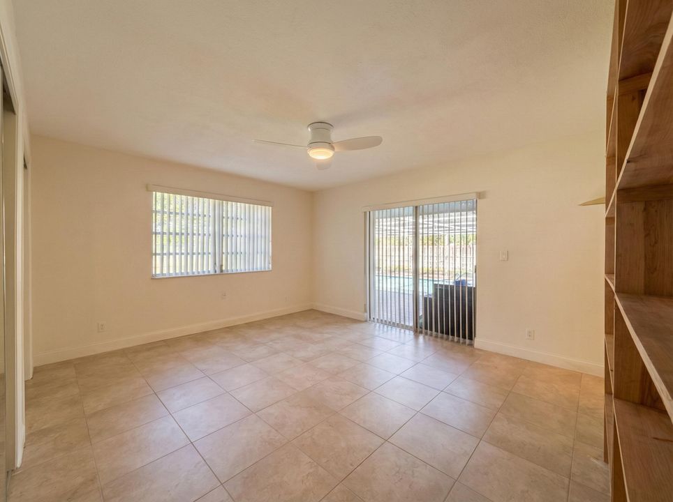 En Venta: $825,000 (3 camas, 3 baños, 1961 Pies cuadrados)