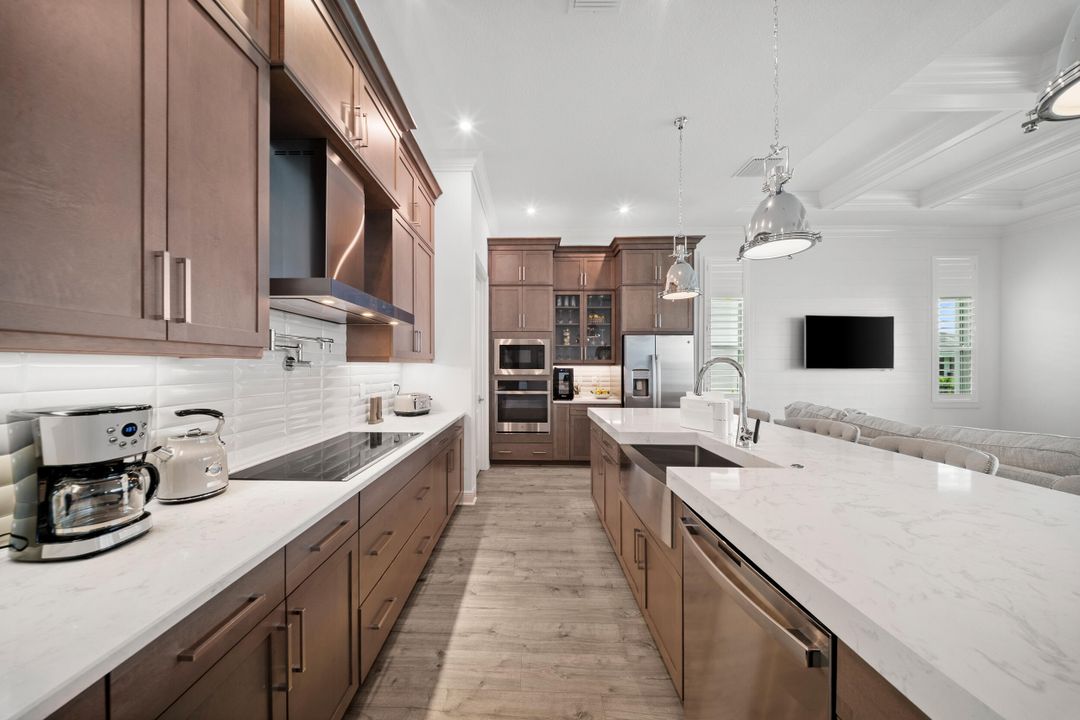 На продажу: $765,000 (3 спален, 3 ванн, 2197 Квадратных фут)