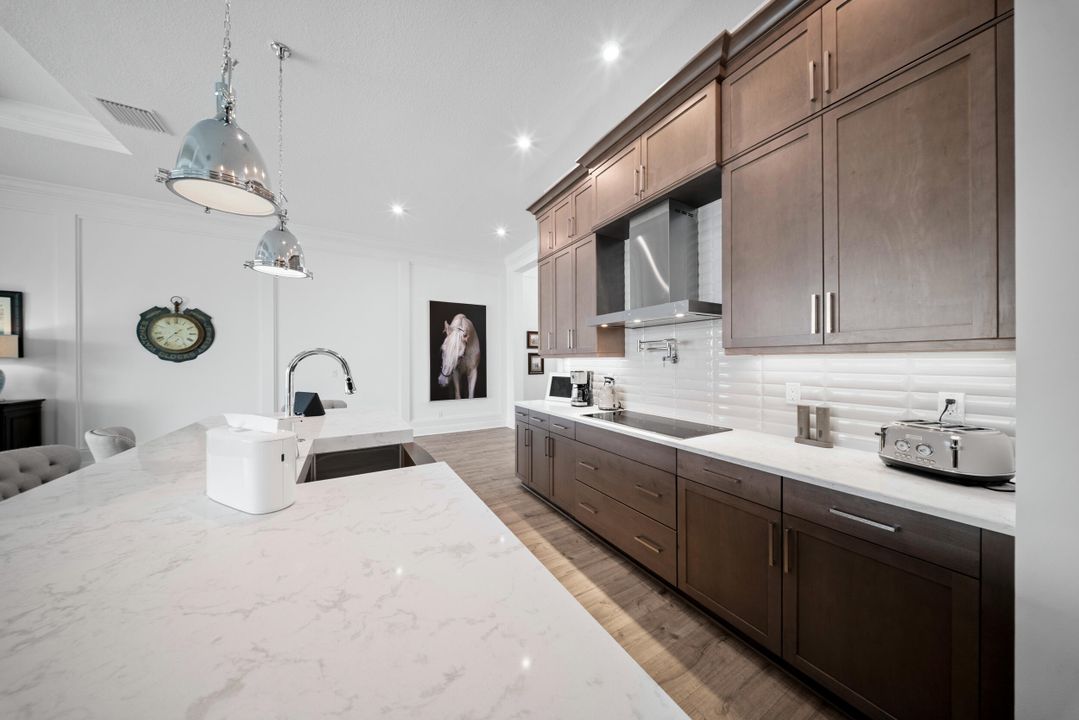 На продажу: $765,000 (3 спален, 3 ванн, 2197 Квадратных фут)