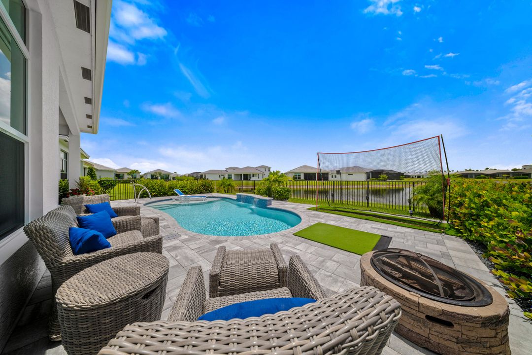 На продажу: $765,000 (3 спален, 3 ванн, 2197 Квадратных фут)