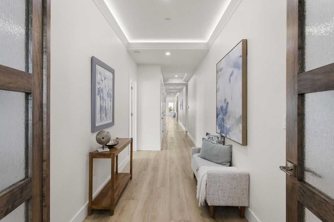 En Venta: $2,750,000 (4 camas, 3 baños, 3126 Pies cuadrados)