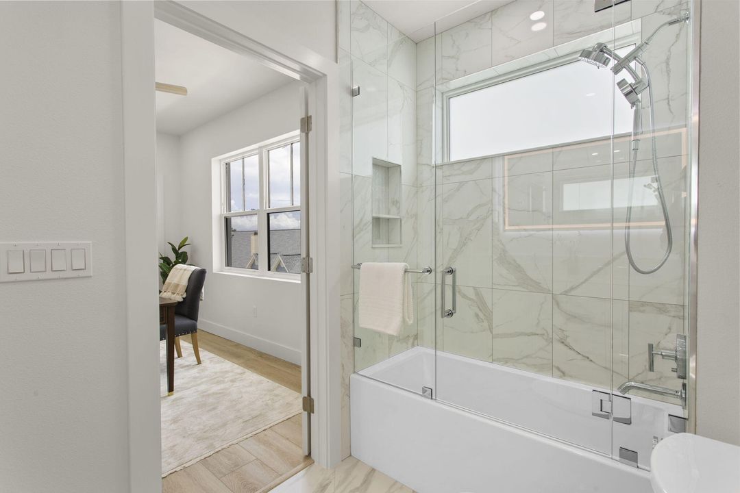 En Venta: $2,750,000 (4 camas, 3 baños, 3126 Pies cuadrados)