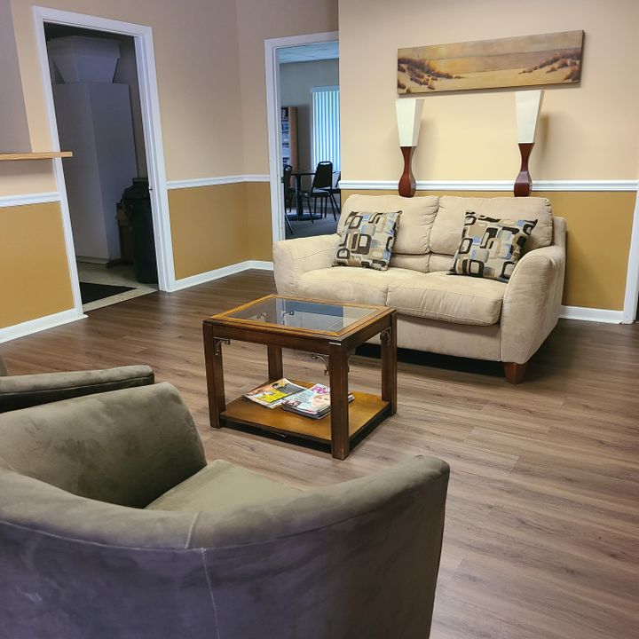 For Rent: $2,300 (2 beds, 2 baths, 1125 Square Feet)