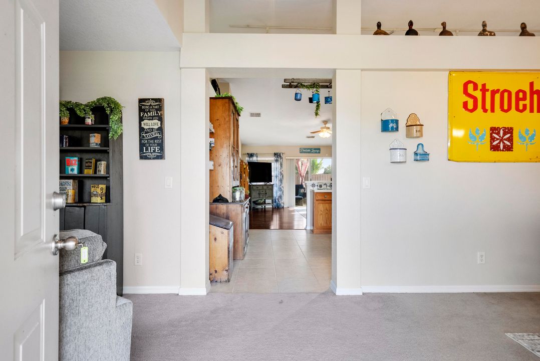 En Venta: $474,000 (3 camas, 2 baños, 1814 Pies cuadrados)