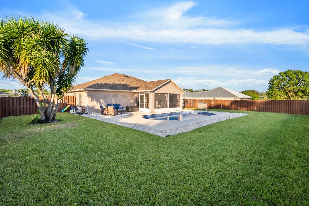 En Venta: $474,000 (3 camas, 2 baños, 1814 Pies cuadrados)