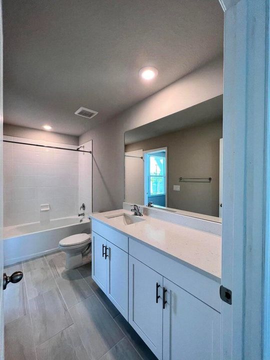 待售: $444,000 (3 贝兹, 2 浴室, 1804 平方英尺)