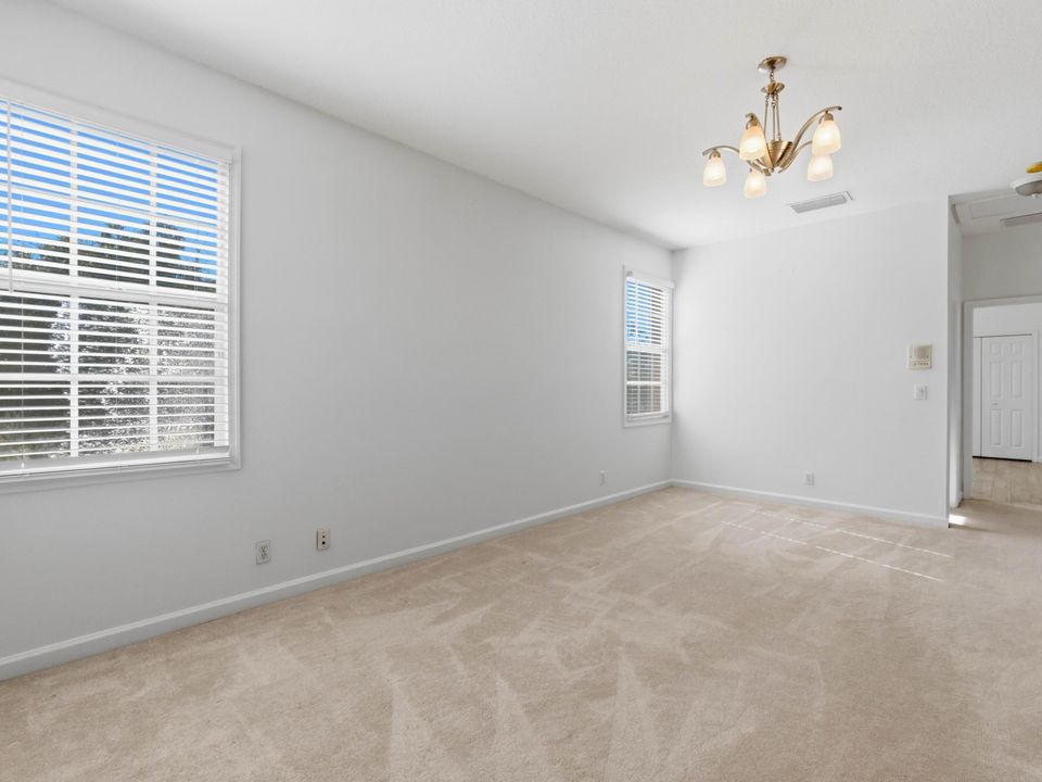 En Renta: $4,700 (5 camas, 4 baños, 3233 Pies cuadrados)