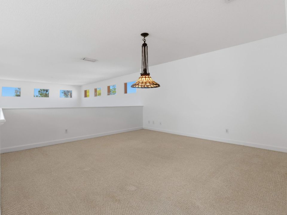 En Renta: $4,700 (5 camas, 4 baños, 3233 Pies cuadrados)