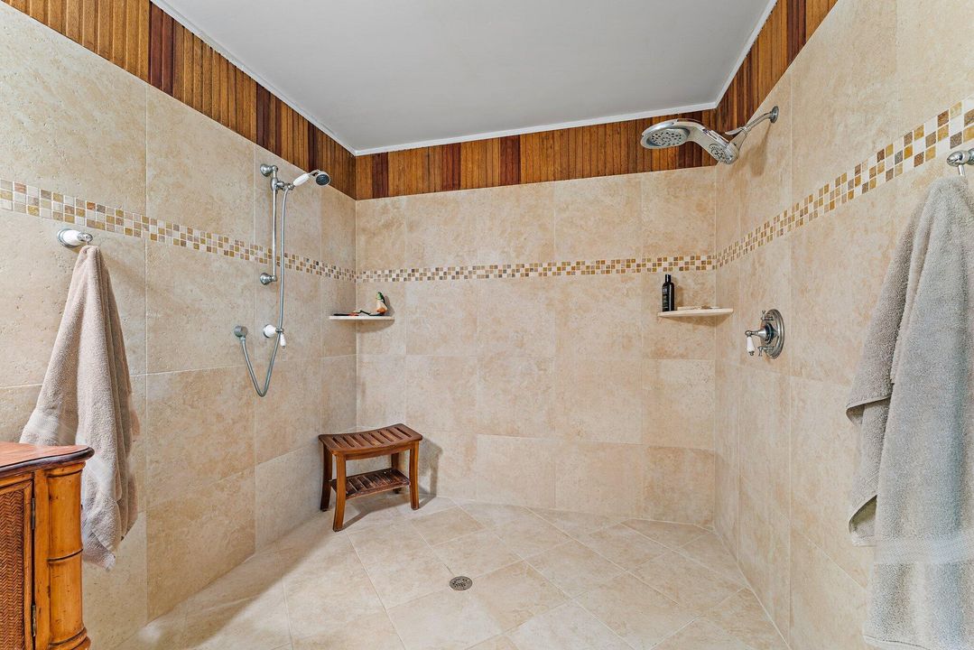 На продажу: $525,000 (2 спален, 2 ванн, 1160 Квадратных фут)