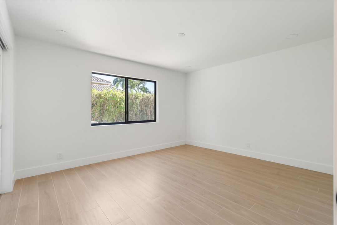 En Venta: $1,498,000 (3 camas, 3 baños, 2620 Pies cuadrados)