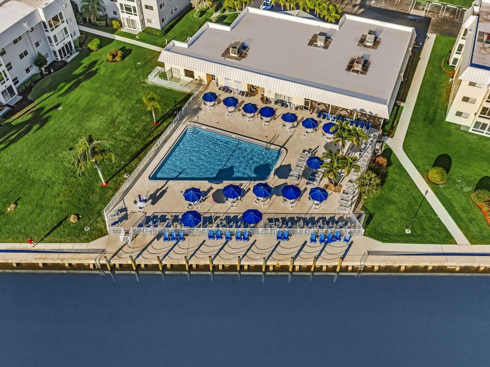 待售: $439,900 (2 贝兹, 2 浴室, 1200 平方英尺)