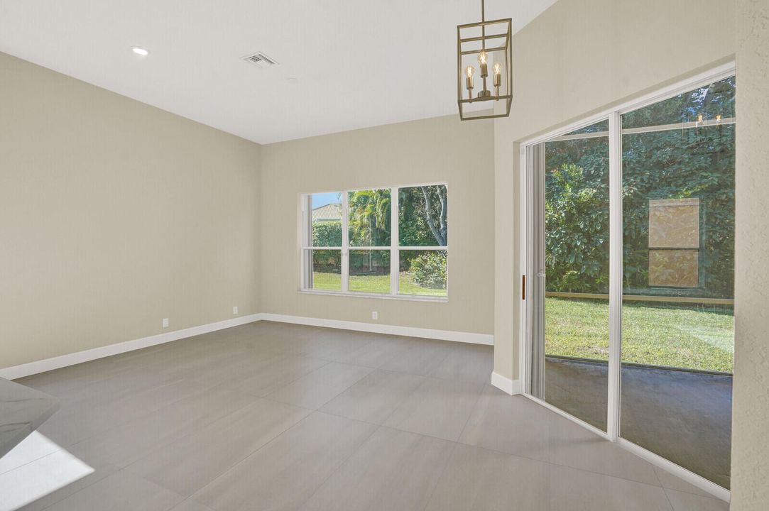 На продажу: $555,000 (3 спален, 2 ванн, 2196 Квадратных фут)