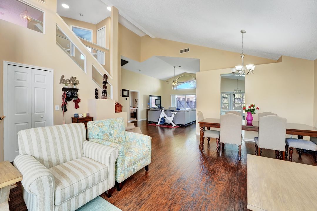 En Venta: $539,000 (3 camas, 2 baños, 2224 Pies cuadrados)