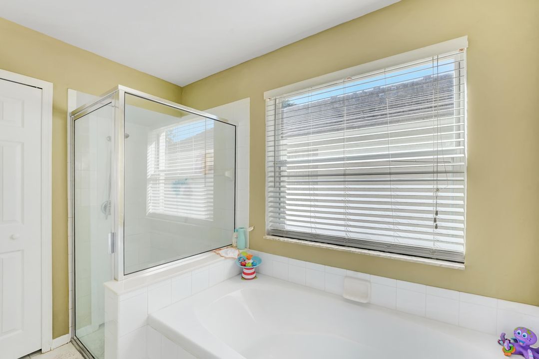 En Venta: $539,000 (3 camas, 2 baños, 2224 Pies cuadrados)