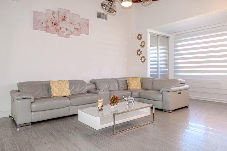 待售: $484,999 (3 贝兹, 2 浴室, 1497 平方英尺)