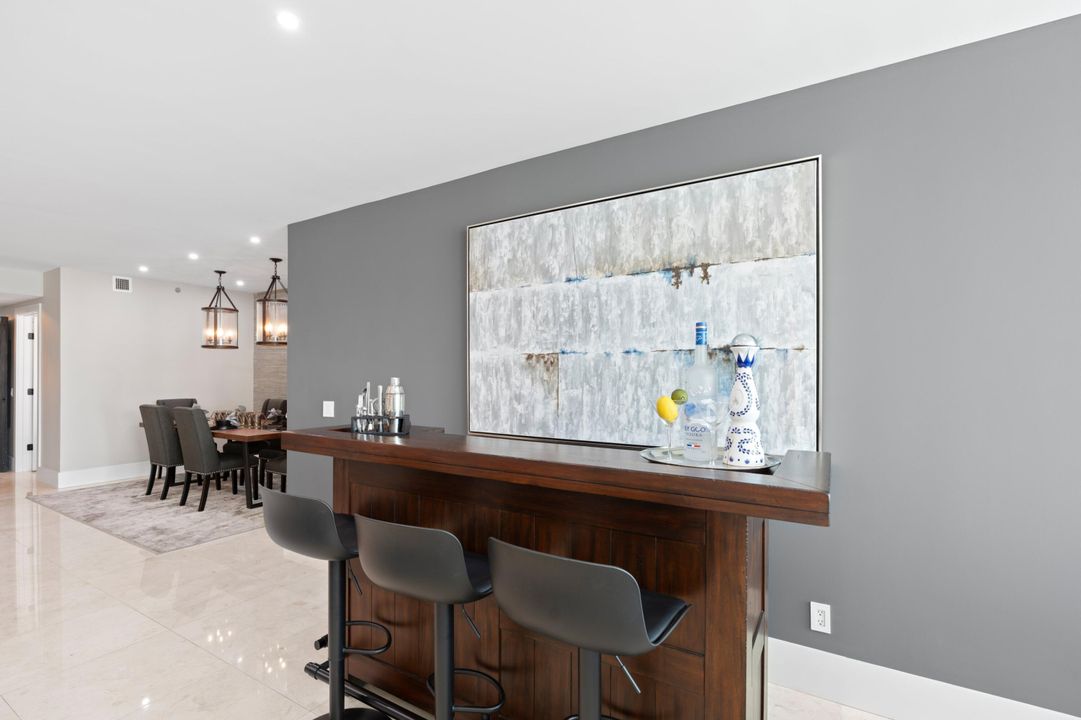 For Sale: $1,790,000 (3 beds, 3 baths, 2380 Square Feet)