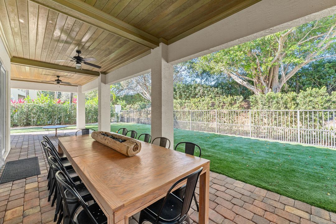 На продажу: $1,900,000 (4 спален, 4 ванн, 3380 Квадратных фут)