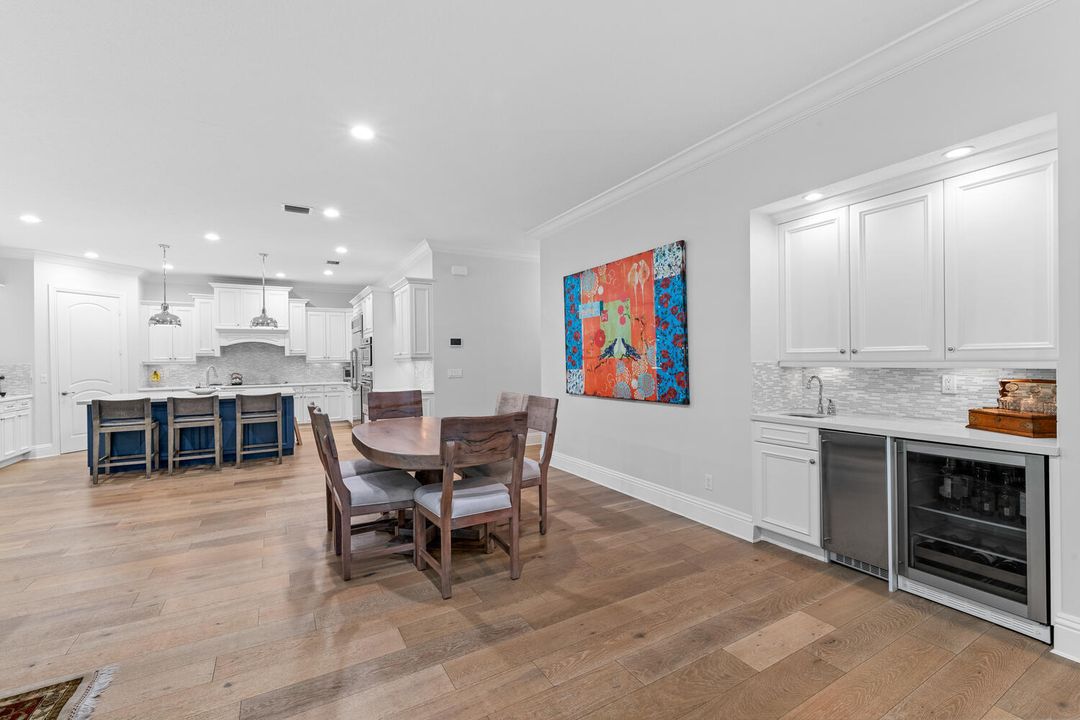 На продажу: $1,900,000 (4 спален, 4 ванн, 3380 Квадратных фут)