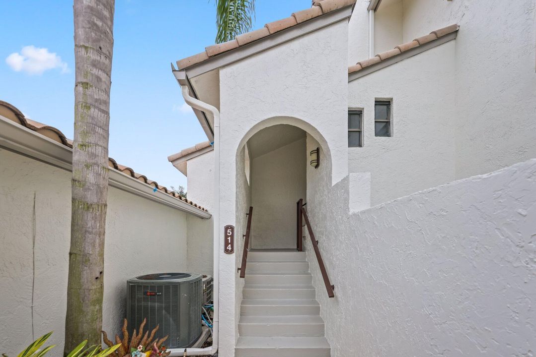 На продажу: $875,000 (2 спален, 2 ванн, 1512 Квадратных фут)