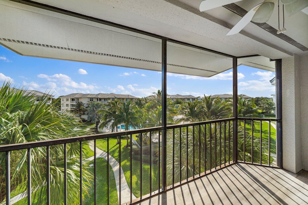 待售: $450,000 (2 贝兹, 2 浴室, 1206 平方英尺)