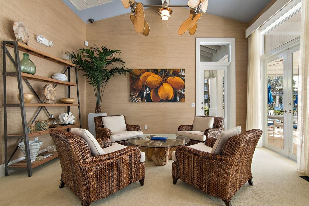 待售: $450,000 (2 贝兹, 2 浴室, 1206 平方英尺)